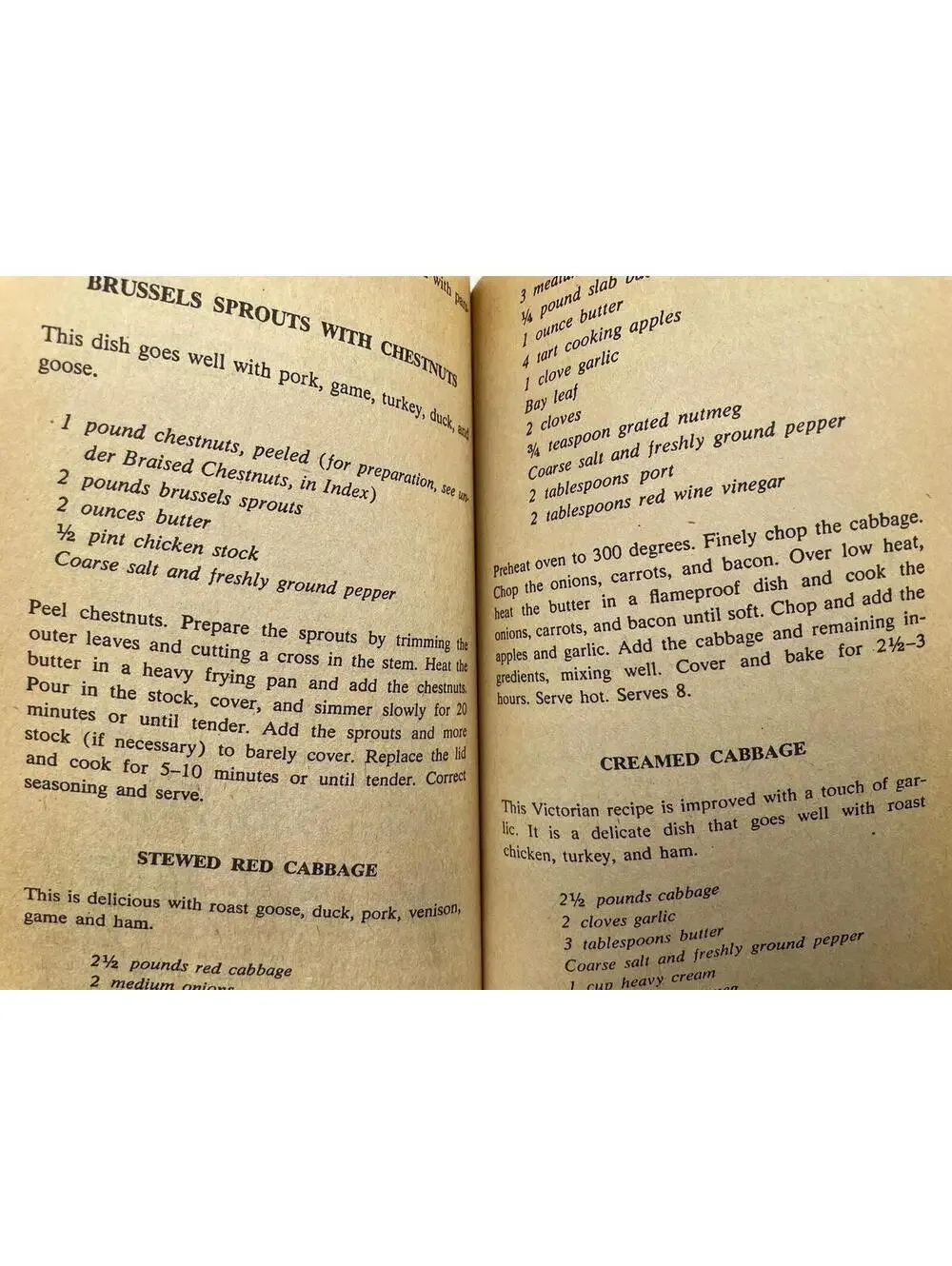 Vintage Holiday Recipes Cookbook by Moira Hodgson (1981)